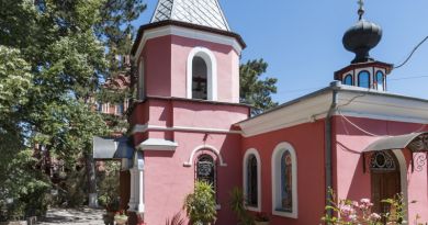 Экскурсии в Топловский женский монастырь из Алушты 2023