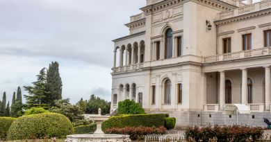 Локация во время экскурсии: Ливадийский дворец