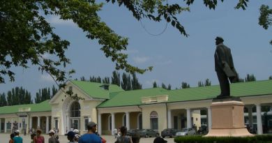 Феодосия- экскурсия по городу,храм ,крепость - Авто-пешеходная экскурсия