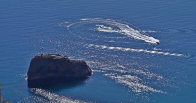 Вид на объект: Георгиевская скала (cкала Святого явления)