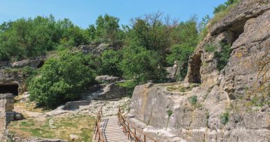 Авто-пешеходная экскурсия из Алушты (фото 18)