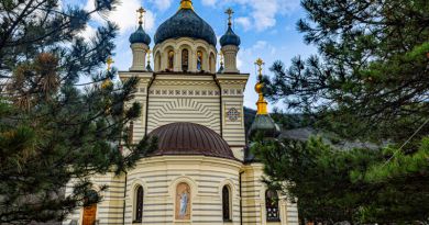 Авто-пешеходная экскурсия из Алушты (фото 7)